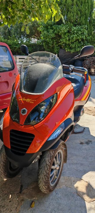 Piaggio MP3 125cc