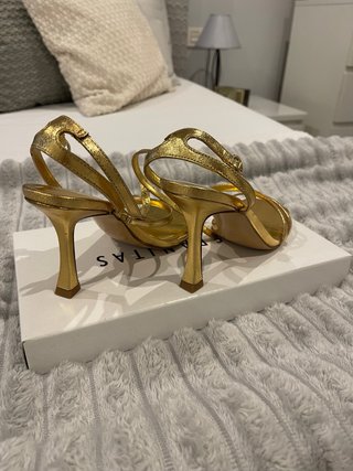 Sandalias Doradas NG Talla 37