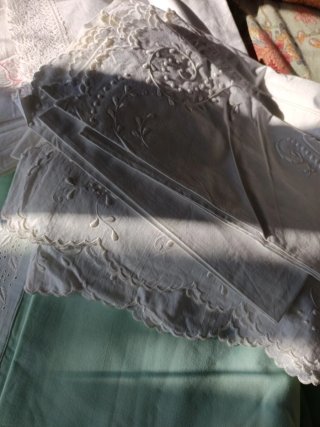 5 Sábanas Antiguas Bordadas