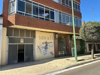 Local comercial en venta en Pajarillos en Valladolid