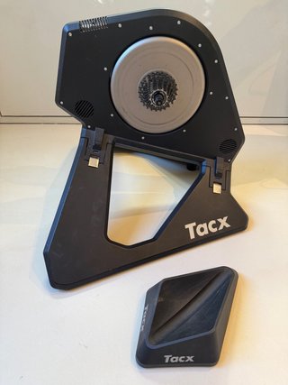 Rodillo Tacx Neo 1