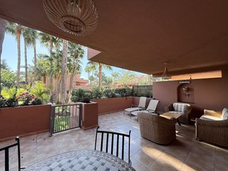 Piso en alquiler en Puerto Banús en Marbella