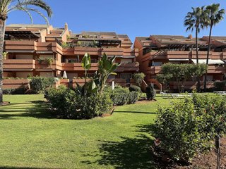 Piso en alquiler en Puerto Banús en Marbella