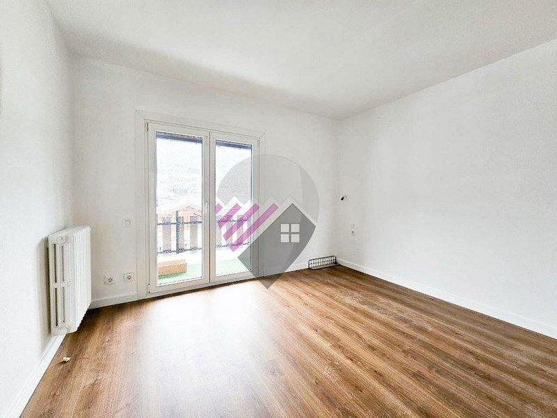4-bedroom townhouse for rent in La Massana · 30 of 60