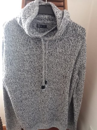 Jersey TEX Gris Talla L NUEVO SIN ETIQUETA