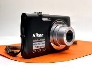 Cámara Nikon Coolpix S2500