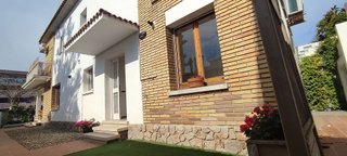 Chalet en alquiler en Baixador en Castelldefels
