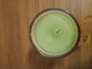 Candela artigianale con cuore in metallo