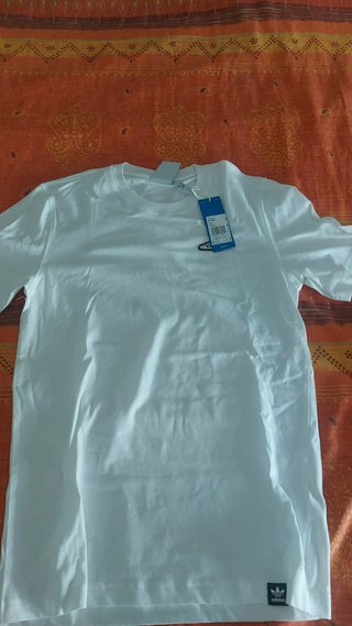 T-shirt Adidas bianca taglia XS