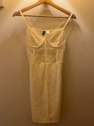 Vestido de encaje Divided talla s blanco