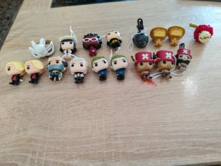 Lote 16 Figuras One Piece Kinder Joy