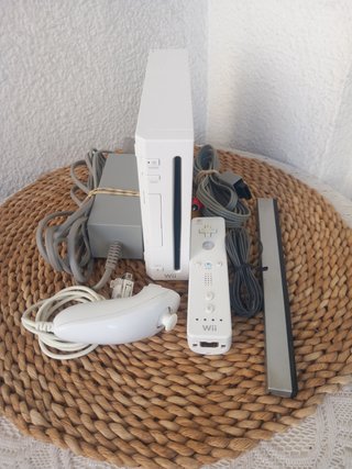 Consola Wii Blanca Completa + 15 Juegos