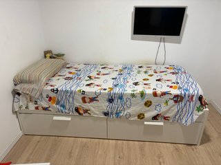 Cama IKEA Brimnes con cajones