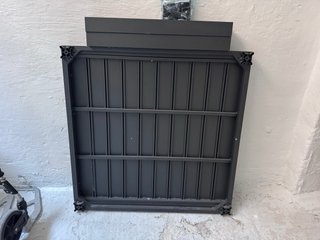 Mesa Extensible Aluminio Gris exterior e interior