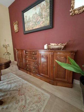 Aparador de Salón de Madera