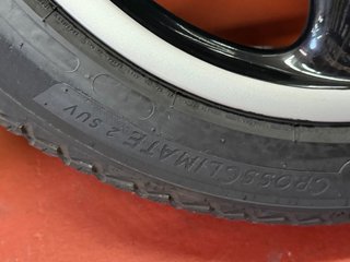 Llantas Porsche Cayenne 275/40 R20 Michelin
