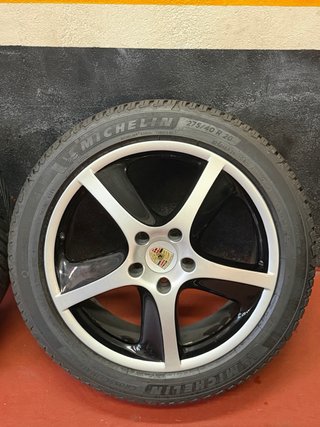 Llantas Porsche Cayenne 275/40 R20 Michelin