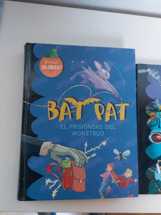 Lote 3 libros Bat Pat.Uno tapa dura incluye olores
