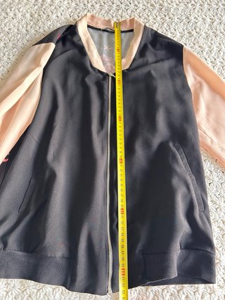 Chaqueta bomber fina entretiempo
