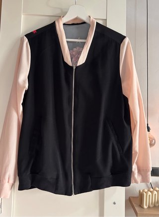 Chaqueta bomber fina entretiempo