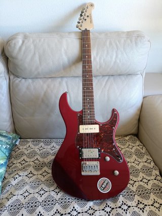 Guitarra Eléctrica Yamaha Pacifica 311H