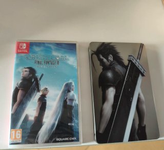 Crisis Core Final Fantasy VII Reunion + Steelbook