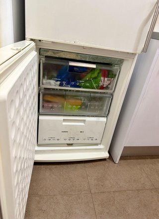 Frigorífico nevera combi Siemens No Frost 200 cm