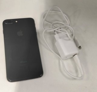 iPhone 8 Plus Negro/Plateado