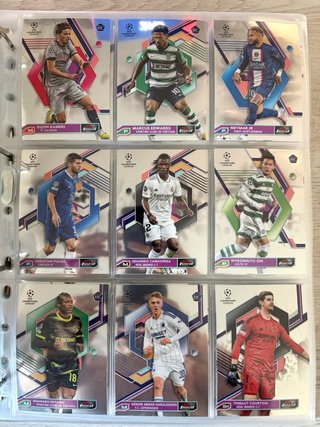 COLECCION BASE COMPLETA FINEST 2022/2023 + INSERTS