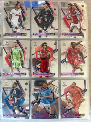 COLECCION BASE COMPLETA FINEST 2022/2023 + INSERTS