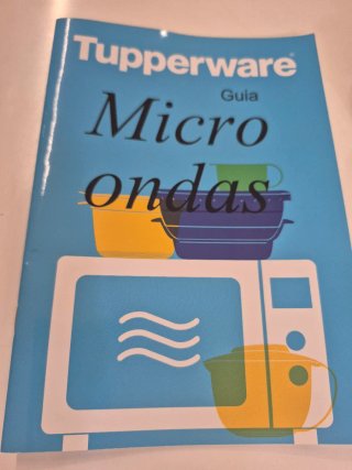 Conjunto de 4 Livros de Receitas Tupperware