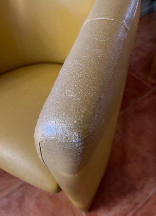 Sillón Orejero Amarillo