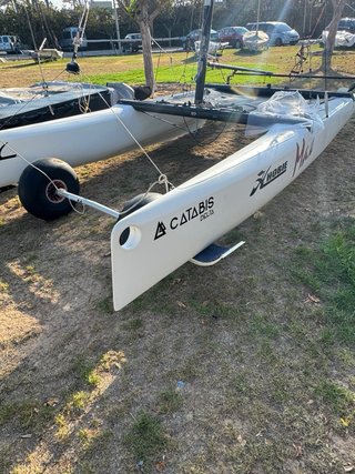 Hobie Cat Max 16+ carro de varada listo navegar
