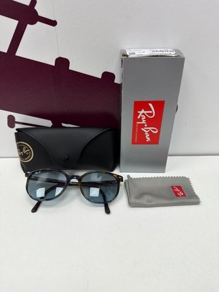 Gafas De Sol Señora Rayban 2197 ELLIOT