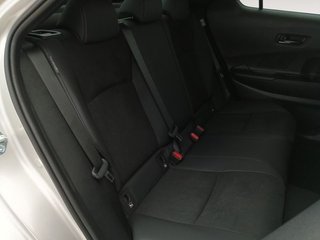 Toyota C-HR 2.0 220PH GR Sport
