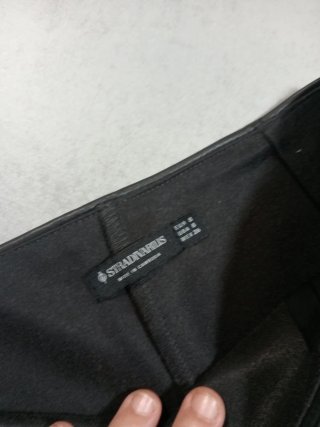 Falda pantalón negra
