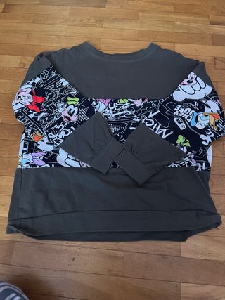 Jersey Disney Estampado Mickey y Amigos