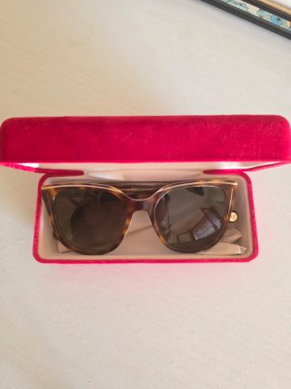 Gafas de sol Carolina Herrera Marrón y Dorado