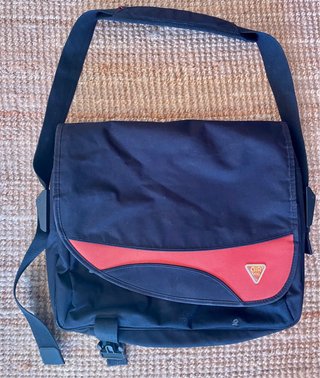 Bolso Air Bag ideal ordenador y accesorios musica