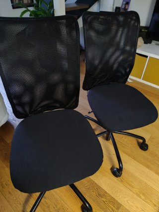 Set di 2 Sedie Nere con Schienale Traspirante