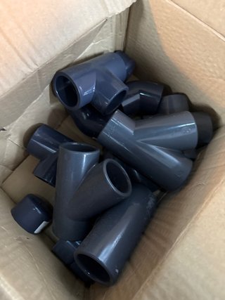 Conexiones de PVC para tuberías
