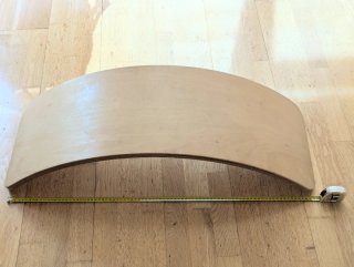 Tavola di equilibrio Wobbel in legno