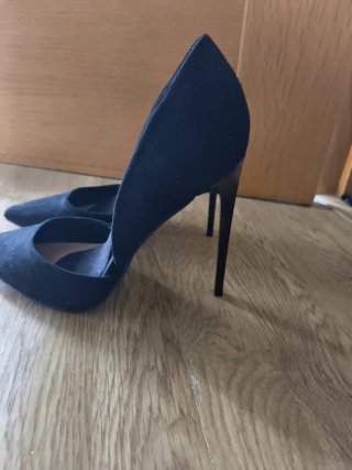 Zapatos de tacón negros