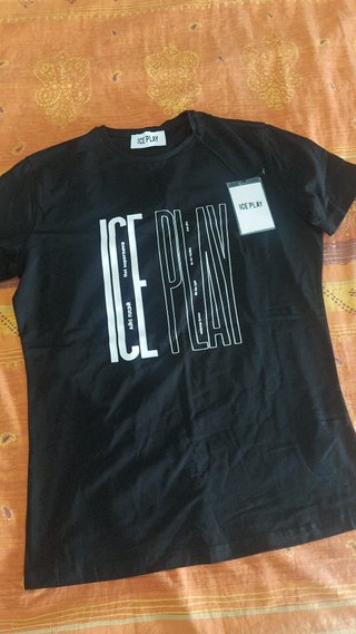 T-shirt Ice Play nera taglia M