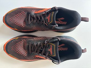 Zapatillas Trail Running Brooks Cascadia 20