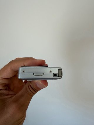 Game Boy Micro Plateada con cargador original