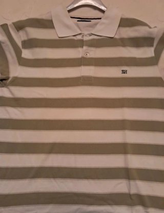 Polo manga corta de rayas blanco y verde oliva
