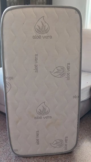 Colchón de Cuna con Tratamiento Aloe Vera
