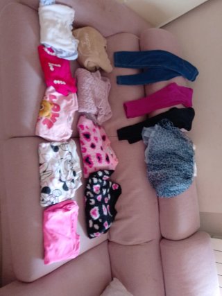 Lotto abbigliamento bambina 5-6 anni