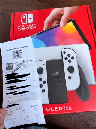 Nintendo Switch OLED